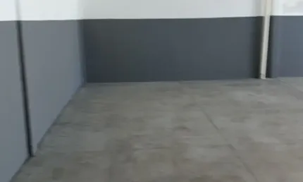 Aluga-se galpão em camboriú, bairro lídia duarte próximo ao centro.