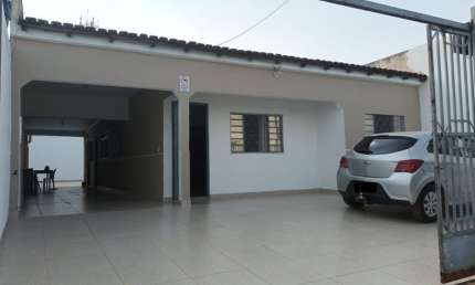 Linda Casa com Lote Vazado na Quadra 33 do Setor Leste do Gama DF