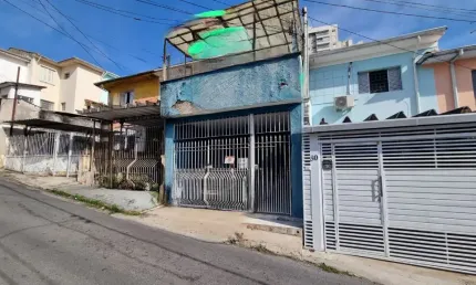 Sobrado Germinado com excelente localização! Venha Conhecer!!