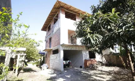 Casa com 6 dormitórios à venda, 211 m² por R$ 600.000,00 - Brejatuba - Guaratuba/PR