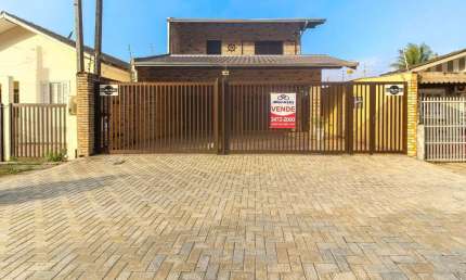 Casa com 4 dormitórios à venda, 247 m² por R$ 1.150.000,00 - Centro - Guaratuba/PR