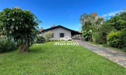 Casa com 4 dormitórios à venda, 136 m² por R$ 850.000,00 - Centro - Guaratuba/PR