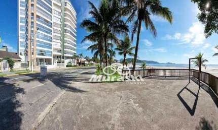 Casa com 7 dormitórios à venda, 598 m² por R$ 6.900.000,00 - Centro - Guaratuba/PR