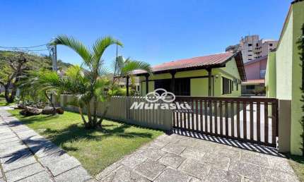 Casa com 5 dormitórios à venda, 275 m² por R$ 2.800.000,00 - Centro - Guaratuba/PR