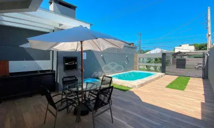 Casa com 3 dormitórios à venda, 100 m² por R$ 569.000,00 - Nereidas - Guaratuba/PR