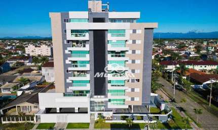 Apartamento com 3 dormitórios para alugar por R$ 700,00/dia - Centro - Guaratuba/PR