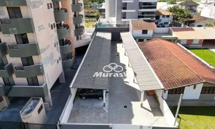 Box/Garagem à venda por R$ 125.000,00 - Centro - Guaratuba/PR