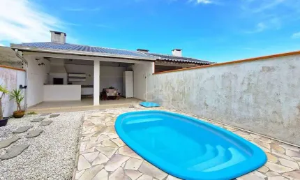 Casa com 3 dormitórios para alugar por diária - Brejatuba - Guaratuba/PR