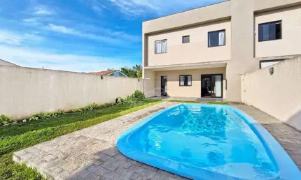 Sobrado com 3 dormitórios à venda, 122 m² por R$ 850.000,00 - Coroados - Guaratuba/PR