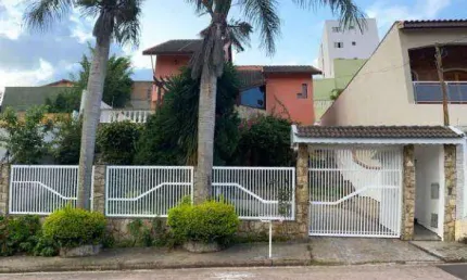 Casa com 4 dormitórios, 362 m² - venda por R$ 2.100.000,00 ou aluguel por R$ 10.000,00/mês - Jardim Santa Adelaide - Jundiaí/SP