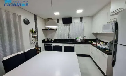 Casa com 4 dormitórios à venda, 350 m² por R$ 800.000,00 - Jordanésia - Cajamar/SP