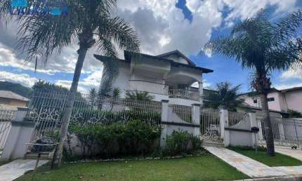 Casa com 4 dormitórios à venda, 900 m² por R$ 3.800.000 - Village Scorpios II - Cajamar/SP