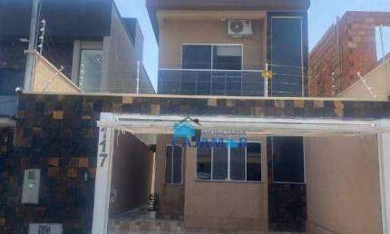 Casa com 4 dormitórios à venda, 116 m² por R$ 850.000 - Villas do Jaguari - Santana de Parnaíba/SP