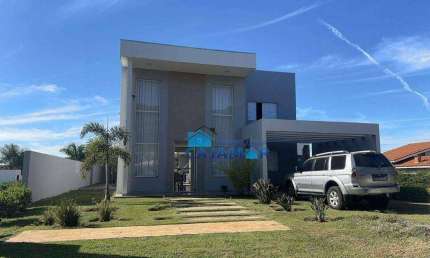Casa com 4 dormitórios à venda, 220 m² por R$ 1.800.000,00 - Riviera de Santa Cristina XIII - Paranapanema/SP