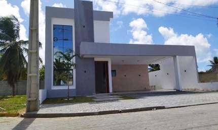 Casa nova no Maluí Residence - Condomínio pé na areia.