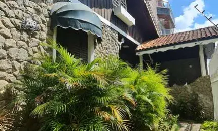 Comprar Casa 04 quartos - Bom Pastor - Juiz De Fora - Rezende Imóveis