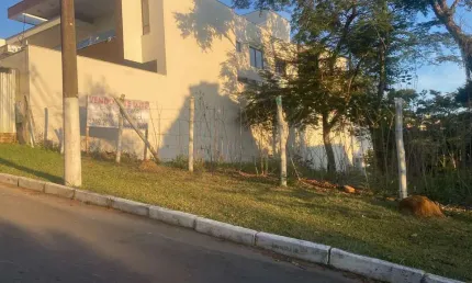 Terreno à venda na Rua José Alvarenga Massote, Chales do Imperador, Juiz de Fora