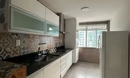 Amplo, bem dividido e no coração da cidade: conheça seu novo lar no ed. antônio sejan ganimi!  apartamento 3 quartos à venda no centro.