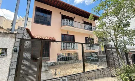 Casa Duplex no Granbery: O Refúgio Perfeito para Viver com Estilo e Conforto!