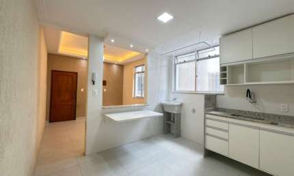 Apartamento com 1 quarto à venda na Avenida Luiz Perry, Santa Helena, Juiz de Fora