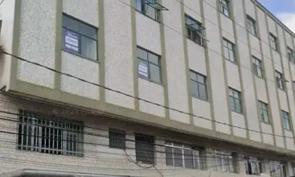 Apartamento reformado no Centro com preço que cabe no bolso!