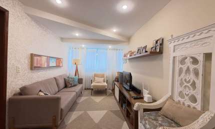 Oportunidade imperdível no Cascatinha: apartamento espaçoso, de frente, com vista e excelente preço!