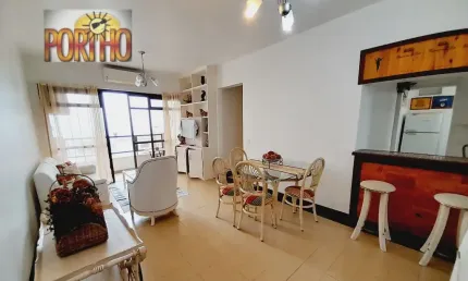Apartamento em Pitangueiras – 3 Dormitórios sendo 1 suíte