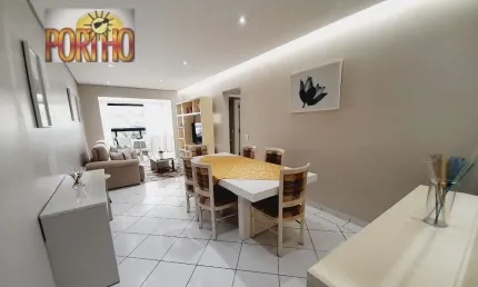 Apartamento em Pitangueiras  Reformado - 300 metros da Praia