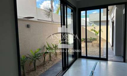 CASA COM 3 SUITES NO CONDOMINIO QUINTA DAS TIPUANAS