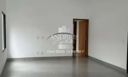 CASA NO CONDOMINIO FLAMBOYANT 3 QUARTOS SENDO 1 SUITE