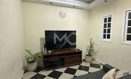 Casa com 3 quartos à venda no Jardim Uirá, São José dos Campos  por R$ 936.000