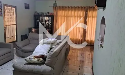 Casa com 5 quartos à venda na vila tatetuba, são josé dos campos  por r$ 766.000