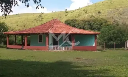 Chácara / sítio com 1 quarto à venda no Bandeira Branca, Jacareí  por R$ 1.596.000