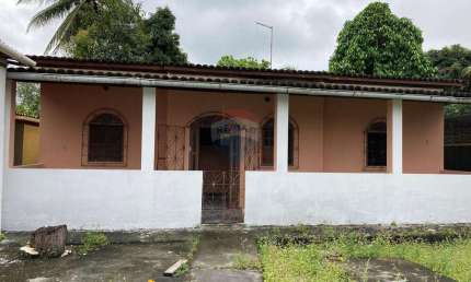 Casa com 5 quartos à venda no Centro, Dias D'Ávila 
