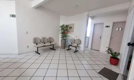 Oportunidade no Imbuí: Sala Comercial com Estrutura Completa