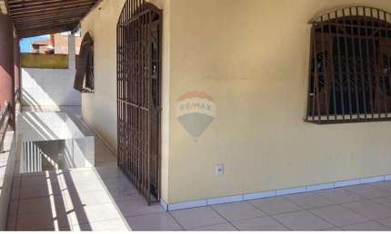 Casa com 4 quartos à venda no Centro, Dias D'Ávila 