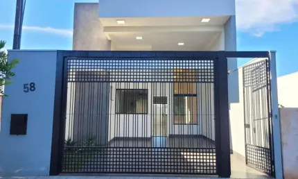 Casa à venda em Maringá, Jardim Dias - Novo - Pronto para morar