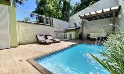 Casa para Venda em Blumenau, Velha, 3 dormitórios, 1 suíte, 3 banheiros, 2 vagas