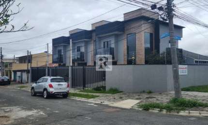 Casa com 3 quartos à venda na Manoel Albano Roskamp, 22, Cajuru, Curitiba por R$ 590.000