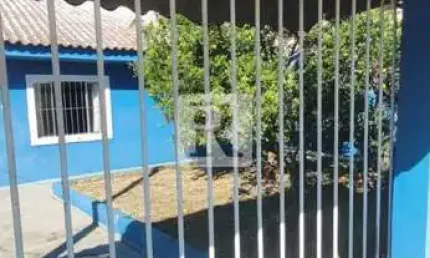 Casa com 2 quartos à venda na Rua Antônio José Pereira, 176, Jardim Amélia, Pinhais por R$ 450.000