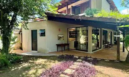 Casa com 4 dormitórios para alugar, 330 m² - Baleia - São Sebastião/SP