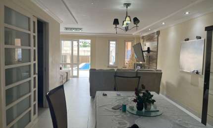 Para vender em Fortaleza, uma duplex, na melhor localização do Cambeba.