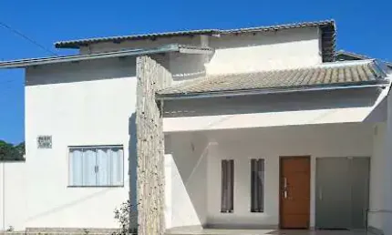 Casa com 3 quartos à venda na Rua RA 5, Residencial Araguaia, Anápolis