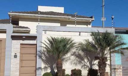 Casa com 3 dormitórios à venda, 360 m² por R$ 690.000,00 - Parque Brasília - Anápolis/GO