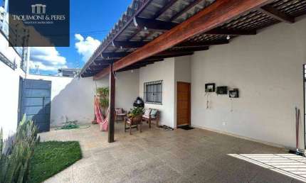 Casa com 4 quartos e uma suíte perto do Anápolis City!