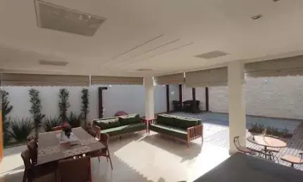 Casa Bem Localizada de Alto Padrão - Bairro Anápolis City