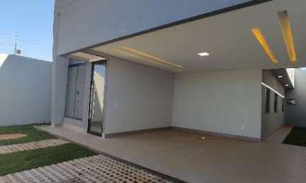 Casa com 3 quartos à venda na Rua Bergamo, Jardim Itália, Anápolis