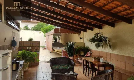 Casa com 3 dormitórios à venda, 276 m² por R$ 1.100.000,00 - Jundiaí - Anápolis/GO