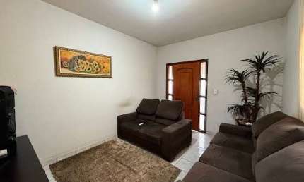 Casa com 3 quartos à venda na Rua 113, Vila Formosa, Anápolis