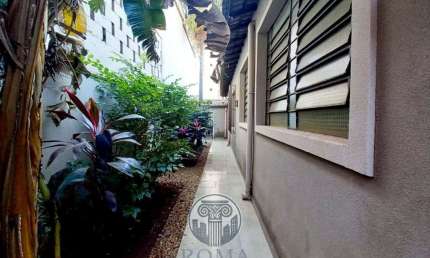 Casa comercial à venda em Ribeirão Preto-SP, Vila Seixas: 6 salas, 4 banheiros, 130m² de área.